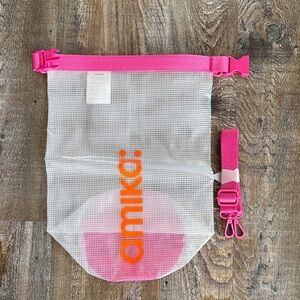 * NWOT* Amika | PVC Resin blend Tote Bag